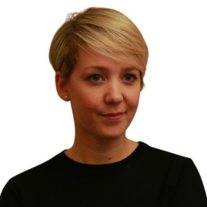 Lucy Jones No Background